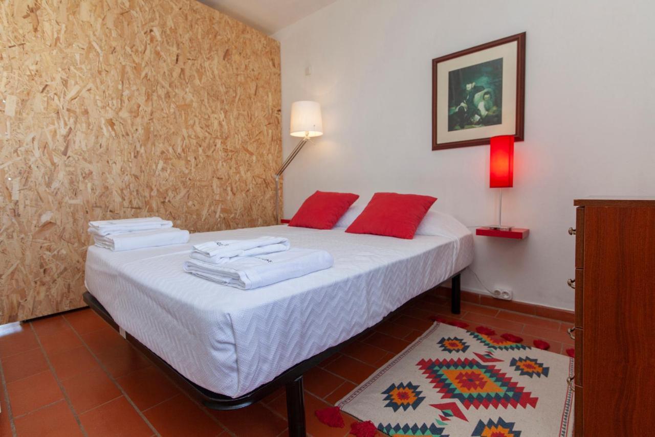 B12 - Pool And Sun Apartment Lagos Luaran gambar