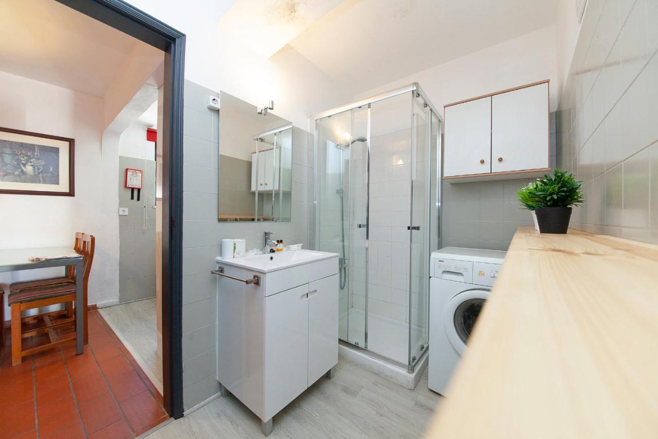 B12 - Pool And Sun Apartment Lagos Luaran gambar